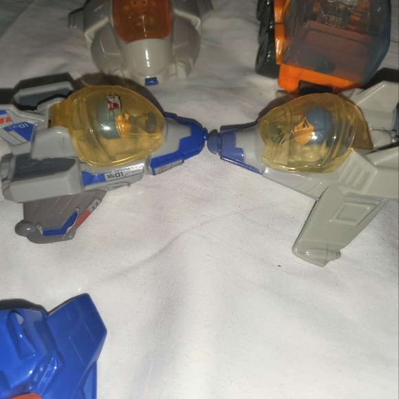 : Complete 8pc McDonald’s Disney buzz Lightyear Happy Meal Toys incomplete set - Picture 11 of 14